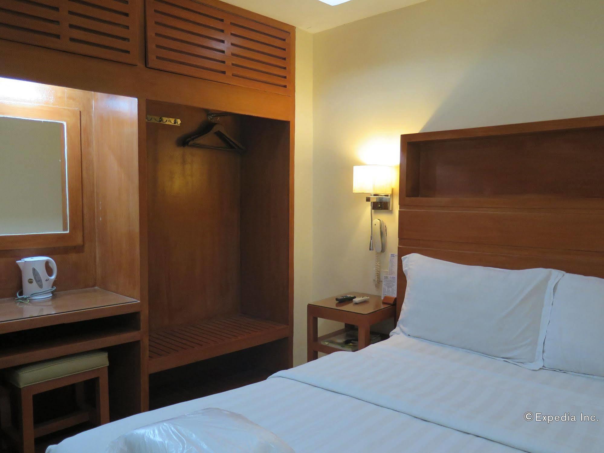 La Gloria Residence Inn Cebu Ngoại thất bức ảnh